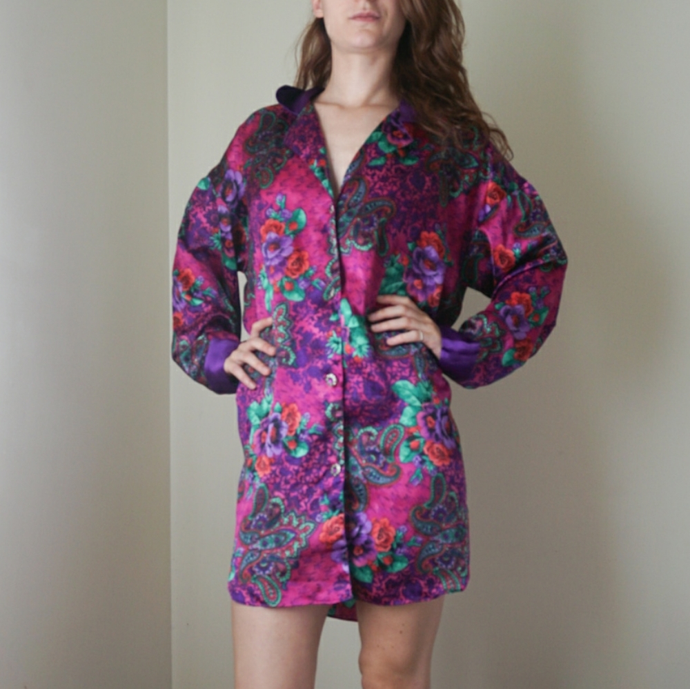 VTG VS Nightshirt
